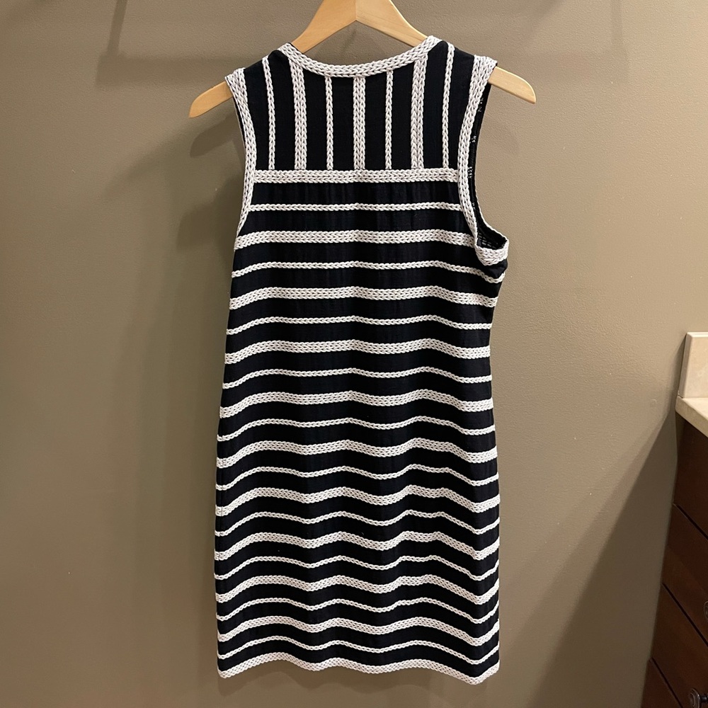 Max Studio B/W Nautical “Rope” Shift Dress - Picture 4 of 4